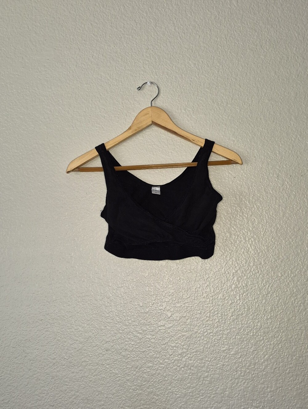 Rumina Black Relaxed Crossover Bra Hands Free Pump